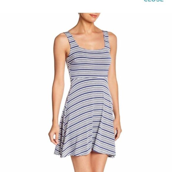 NWOT Socialite striped skater dress size L - Picture 1 of 5